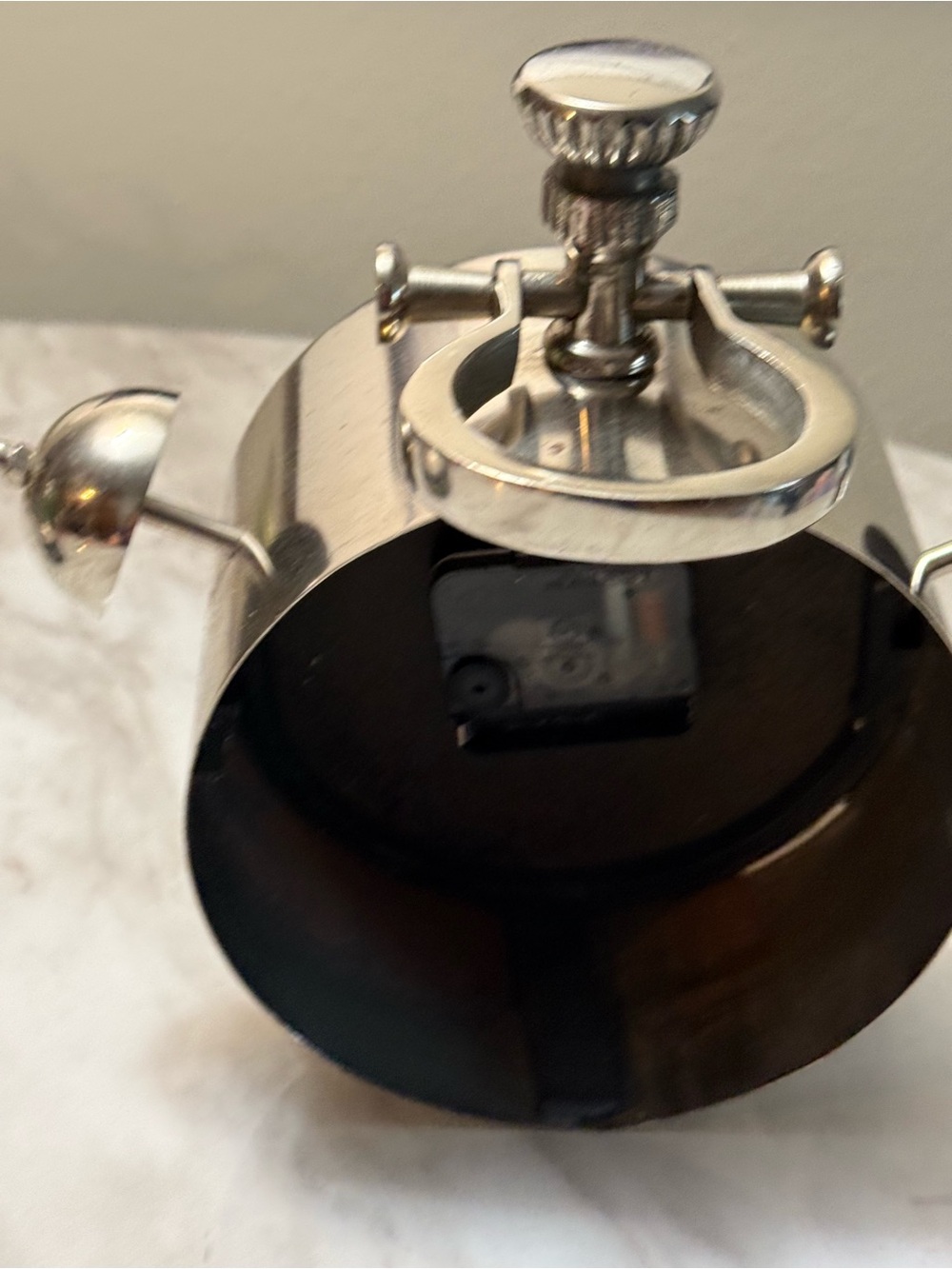 Silver Metal Union clock - Picture 4 of 7